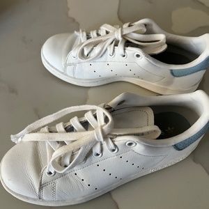 Adidas Stan Smith baby blue big kids size 5 fits ladies 6.5 to 7